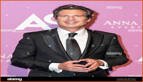 Adam Glassman's Age: Unveiling the Style Guru's Career Secrets