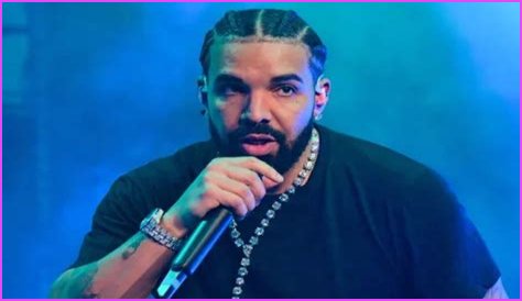 Drake Cuts Lollapalooza Argentina Live Feed Prior To His Performance