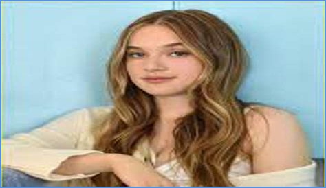 Mina (Pop Singer) - Age, Birthday, Bio, Facts, Family, Net Worth, Height & More